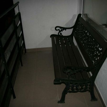 Yellow House سموليان المظهر الخارجي الصورة
